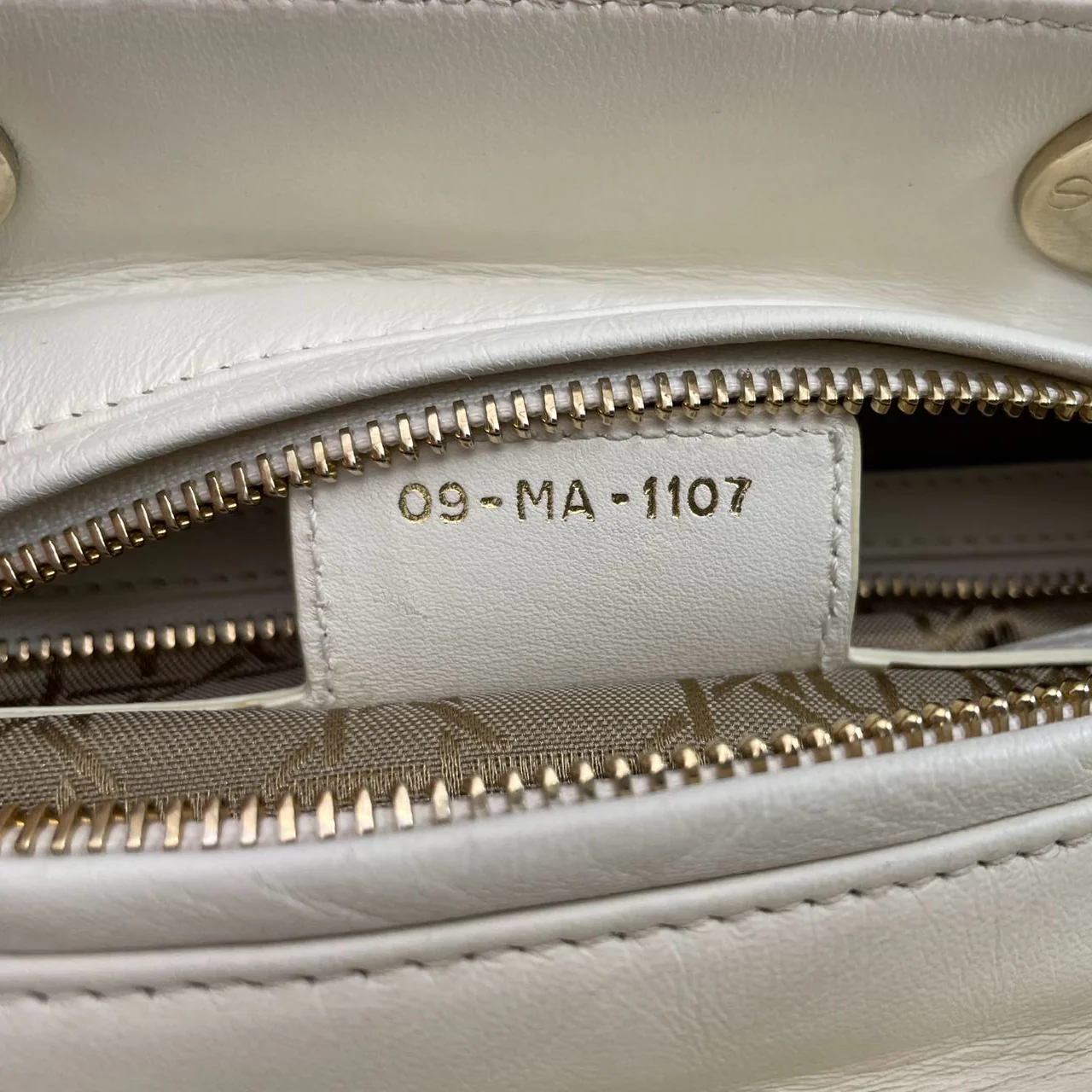 used-Christian Dior White Medium Lady Dior Bag in Cannage Lambskin Leather with Gold Hardware-MILOURA