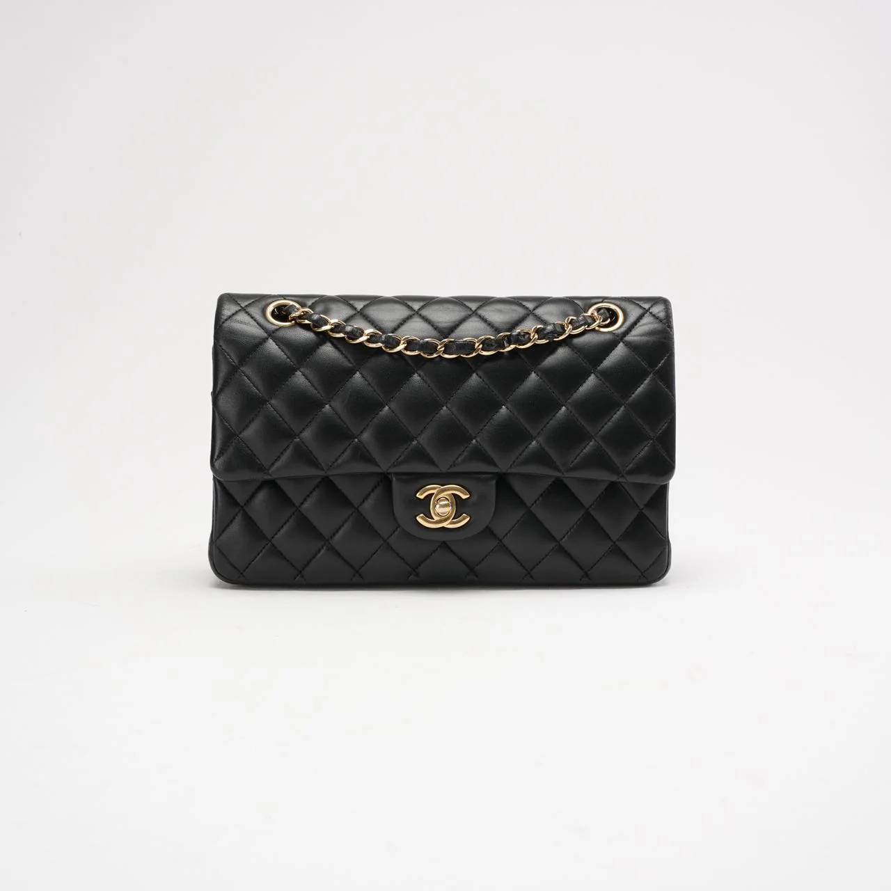 Chanel klassische mittelgroße Double Flap Tasche Lammleder Schwarz