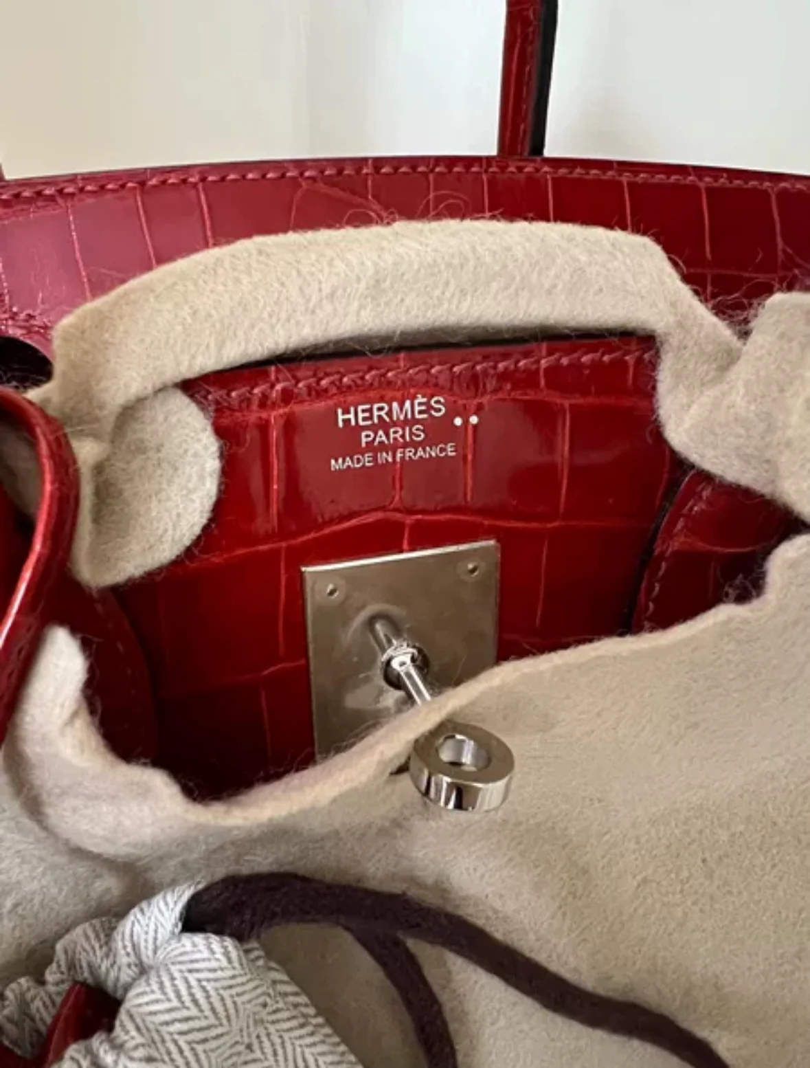 used-Hermes Birkin Bag 30cm in in Braise Shiny Niloticus with Palladium Hardware-MILOURA