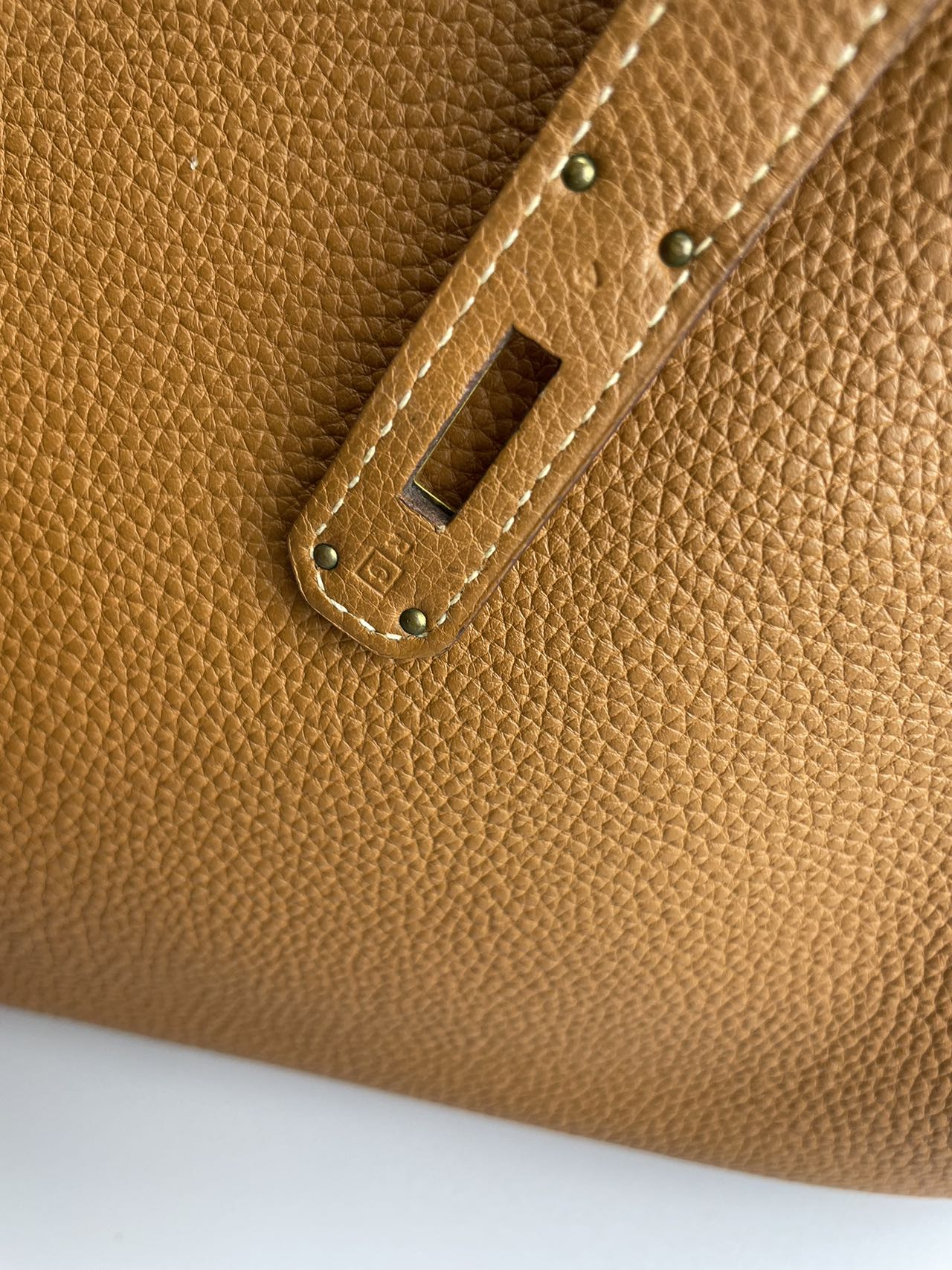 used-Hermes pre-owned Birkin 35 in gold vintage Togo leather-MILOURA