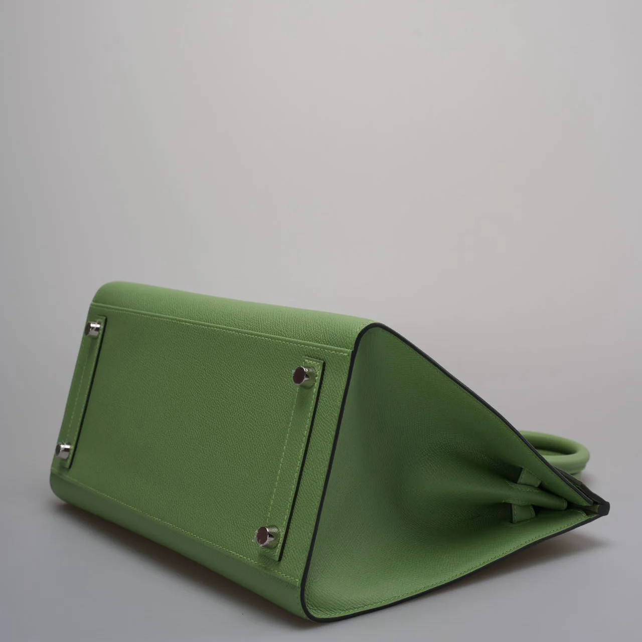 used-Hermes Birkin 30 Seiller Vert Avocado Green Epsom Leather with Palladium Hardware-MILOURA