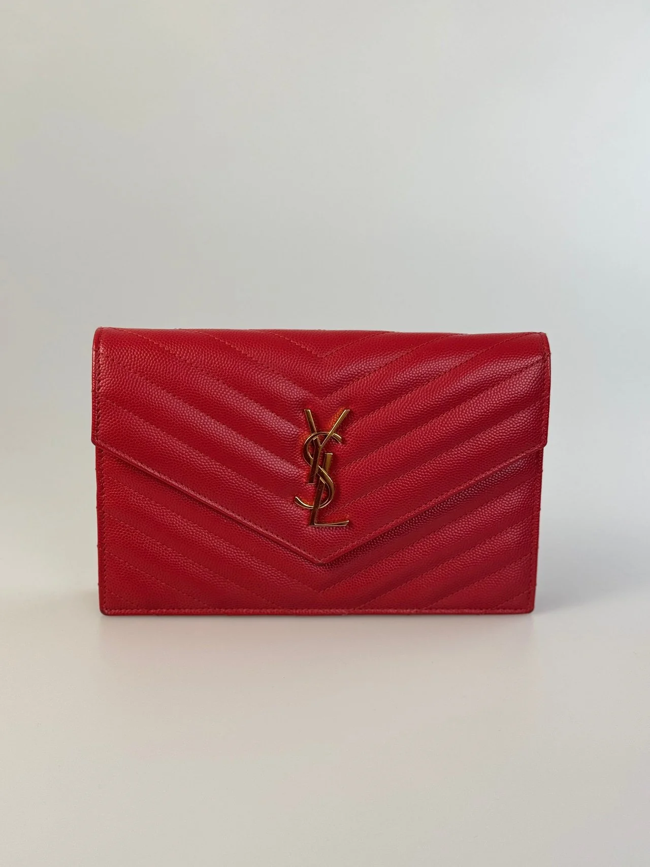 used-Saint Laurent Cassandre envelope Red Bag-MILOURA