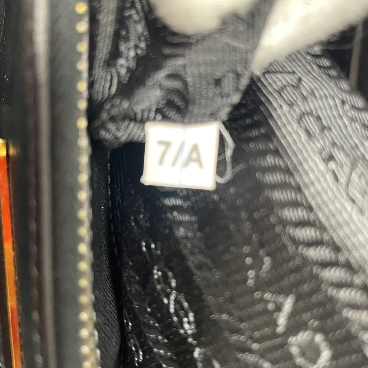 Prada Saffiano Medium Galleria Zip Tote Leather Black