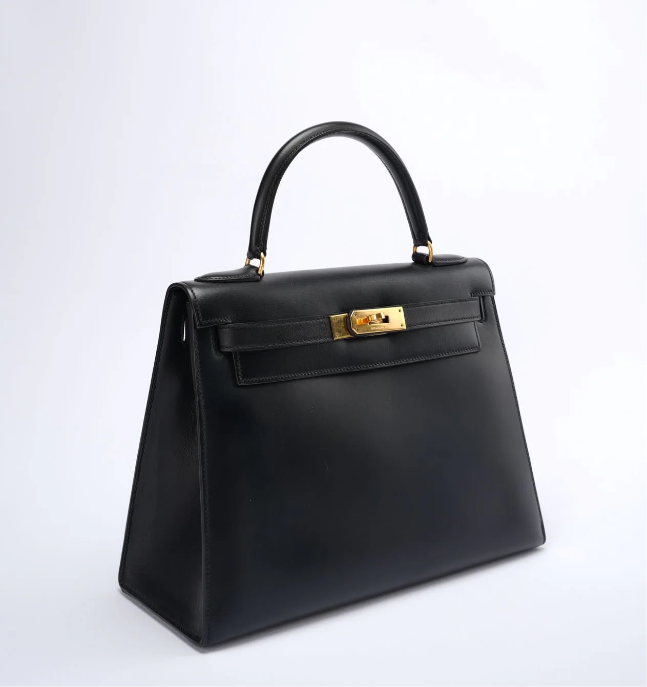 Hermes vintage Kelly 28 black box leather  left side