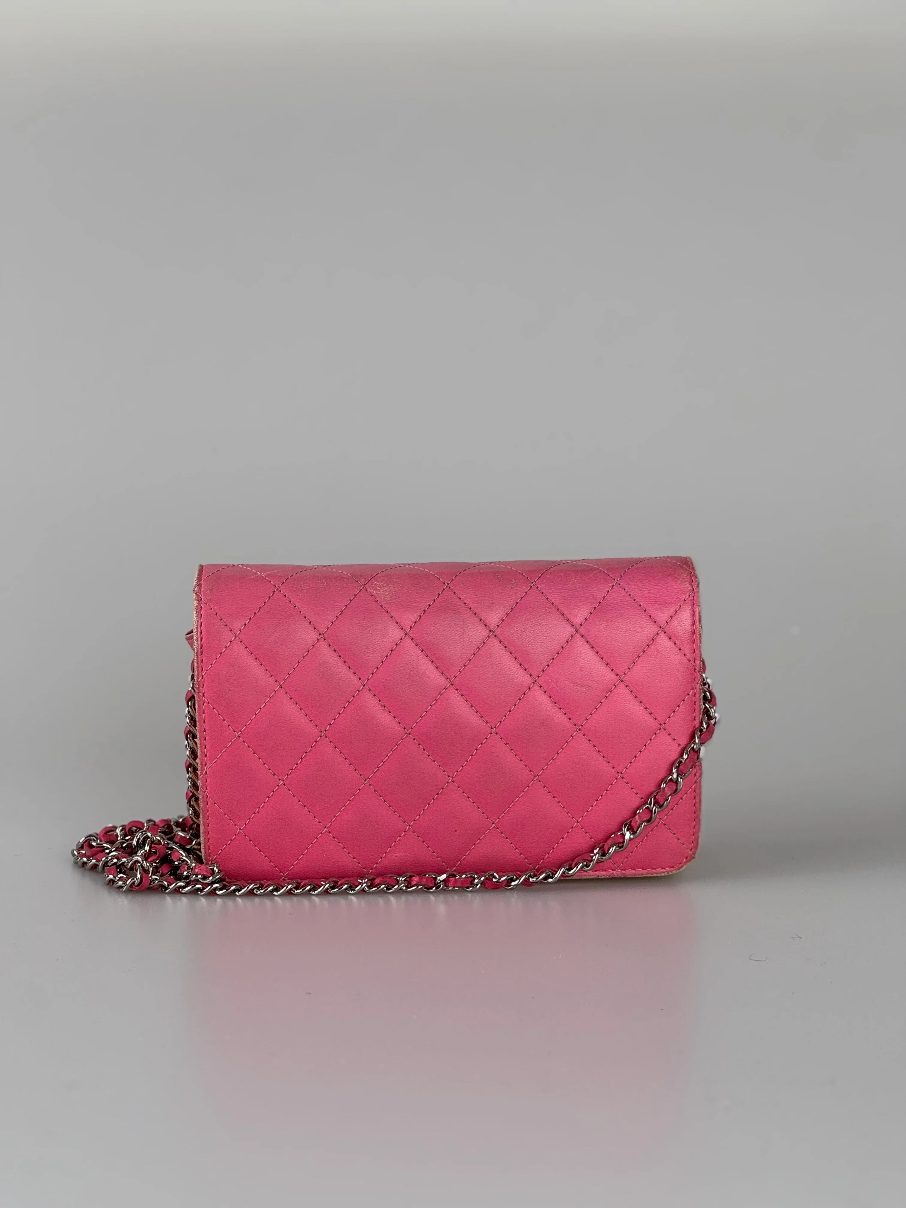 used-Chanel Faded Lambskin Quilted Zephyr Wallet on Chain WOC Dark Pink-MILOURA