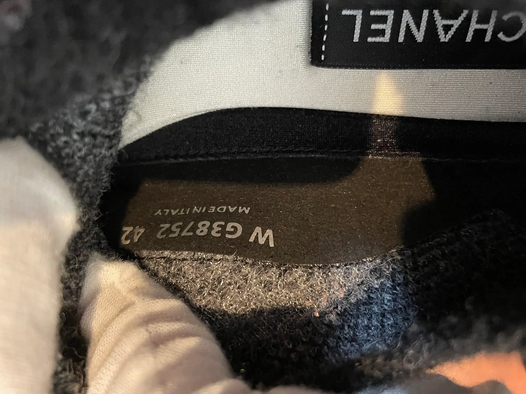 used-CHANEL Fabric Suede Calfskin Womens CC Sneakers size 42 in Grey and Black-MILOURA