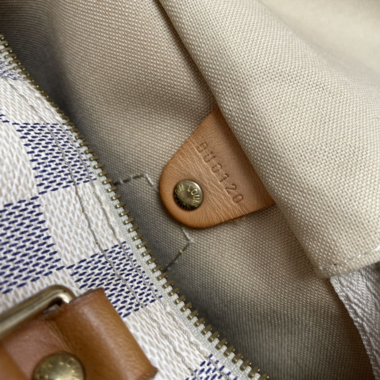 Louis Vuitton Monogram Speedy 30 White 2010