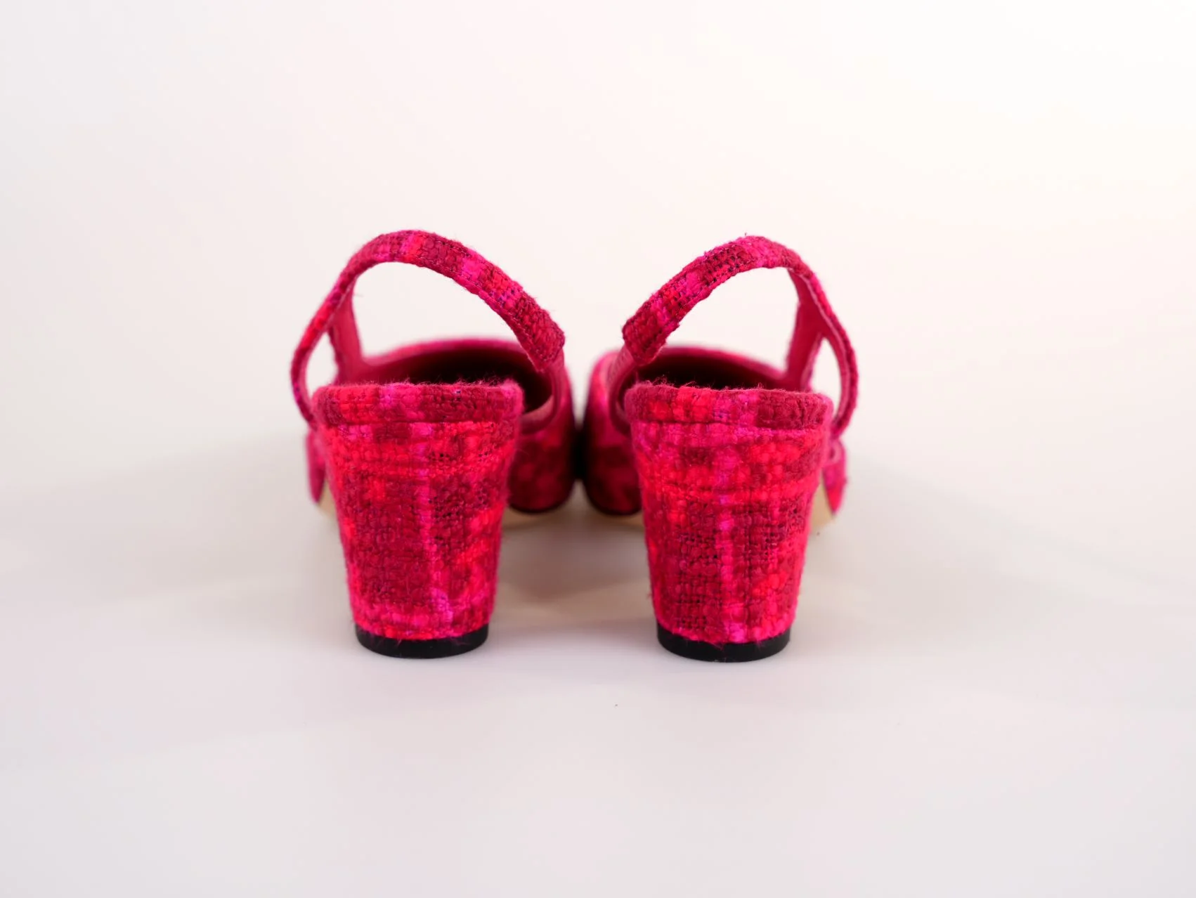 used-Chanel Pink/Black Tweed and Canvas CC Slingback Pumps Size 36.5C-MILOURA