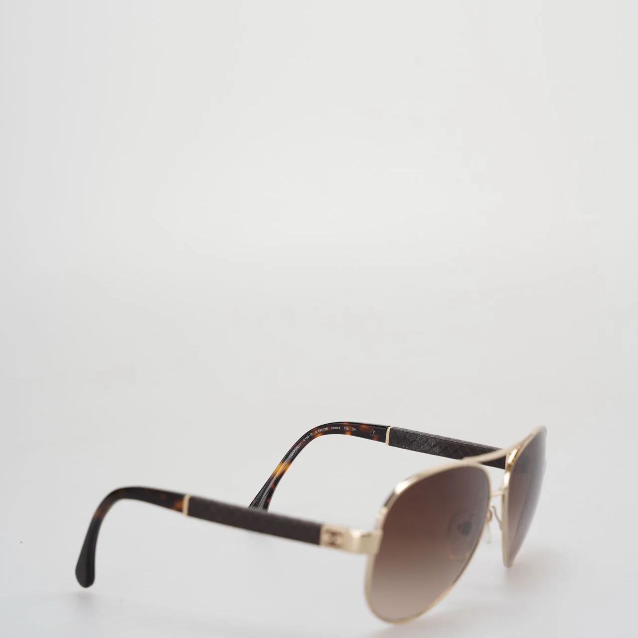 used-Chanel CC Aviator Sunglasses 4195-Q in Brown and Gold-MILOURA