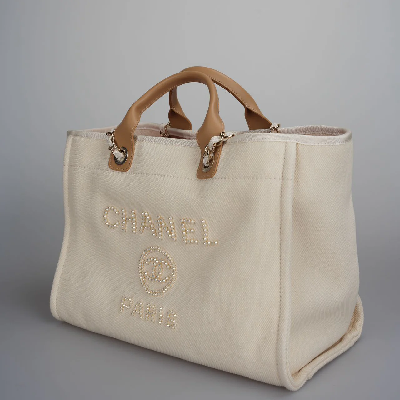 used-Chanel Deauville Pearl Tote Beige white medium-MILOURA