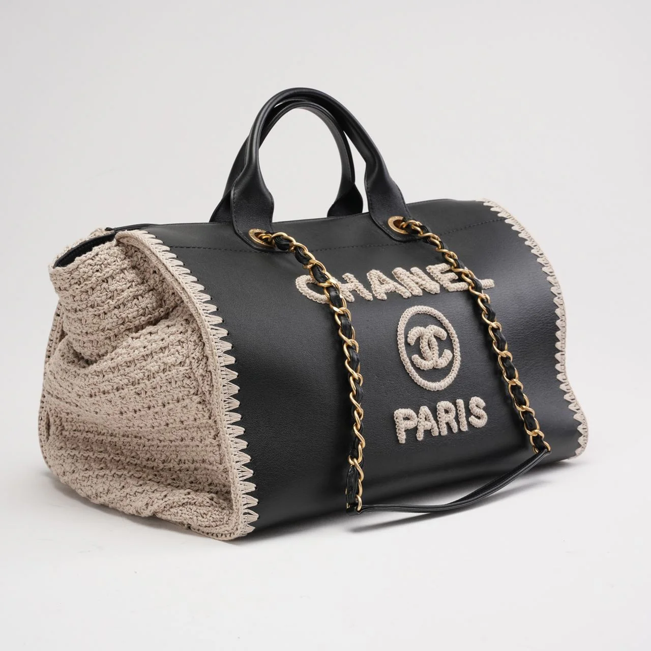 Chanel Deauville Shopping Tote Large Kalbsleather Black/Beige