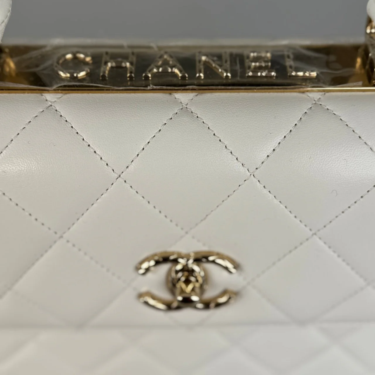 used-Chanel Trendy CC Bag in Lambskin Small White Diamond Quilted with Champagne Gold Hardware-MILOURA