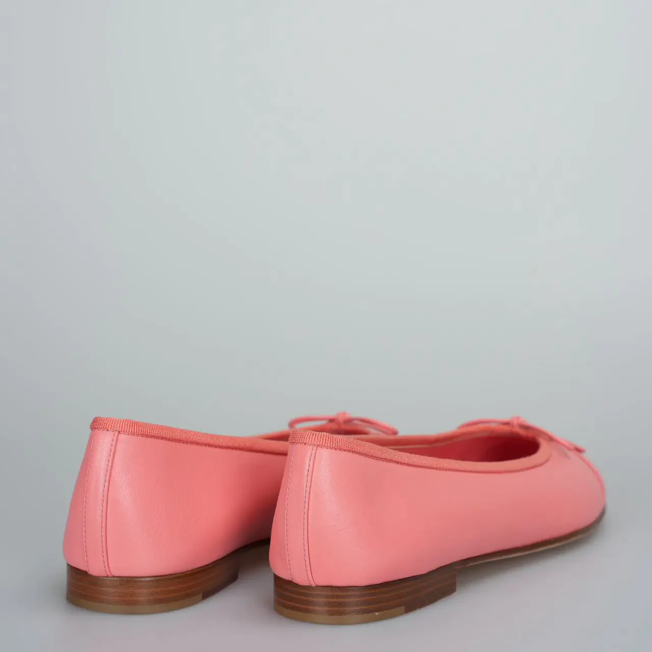 used-Chanel Ballerina Flats Pink Lambskin Cap Toe CC Size 40-MILOURA
