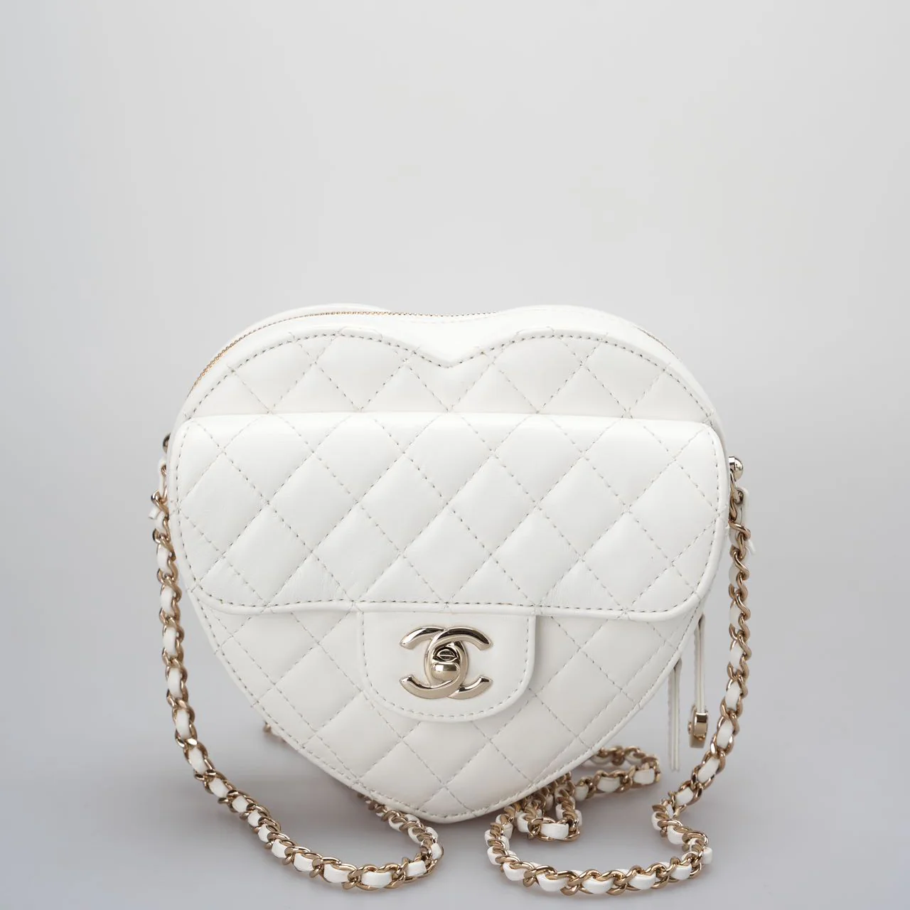 used-Chanel Heart Bag CC in Love Heart Clutch with Chain in White Lambskin with champagne Gold Hardware-MILOURA