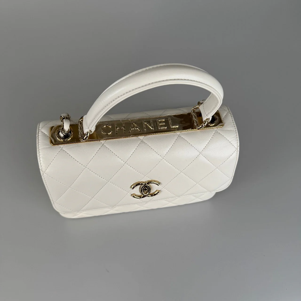 used-Chanel Trendy CC Bag in Lambskin Small White Diamond Quilted with Champagne Gold Hardware-MILOURA
