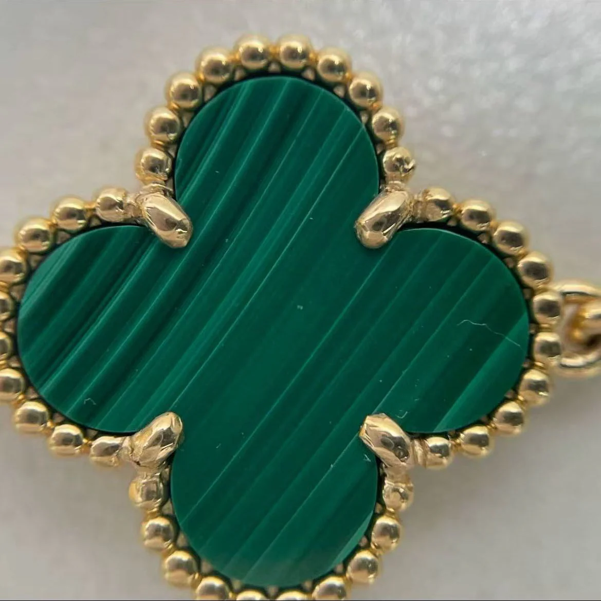 used-Van Cleef & Arpels 18k Yellow Gold Malachite 5 Motifs Vintage Alhambra Bracelet 2021-MILOURA