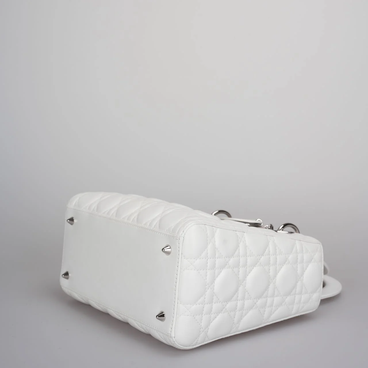 used-Christian Dior White Medium Lady Dior Bag in Cannage Lambskin Leather with Silver Hardware-MILOURA