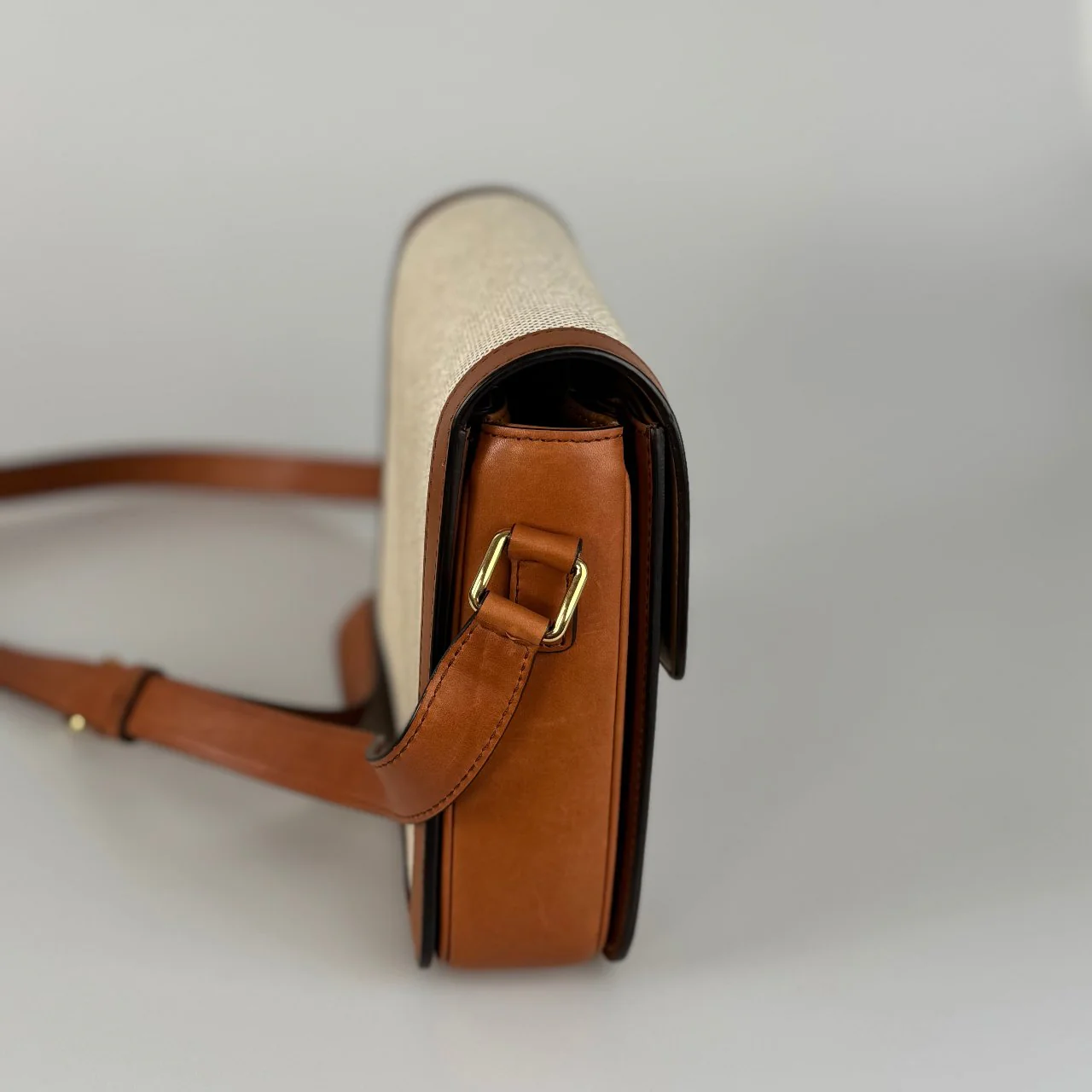 used-Celine Classique Triomphe Bag-MILOURA