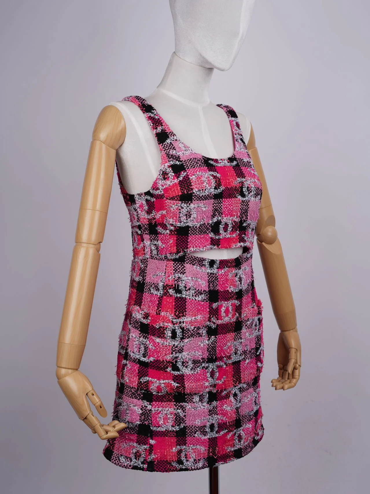used-Chanel Coco Beach Mini Dress Tweed Pink Black Size 38-MILOURA