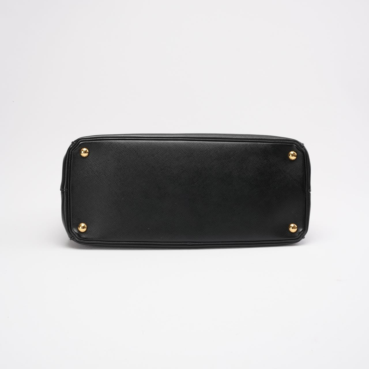 Prada Black Galleria Medium Galleria Zip Tote Saffiano Leather