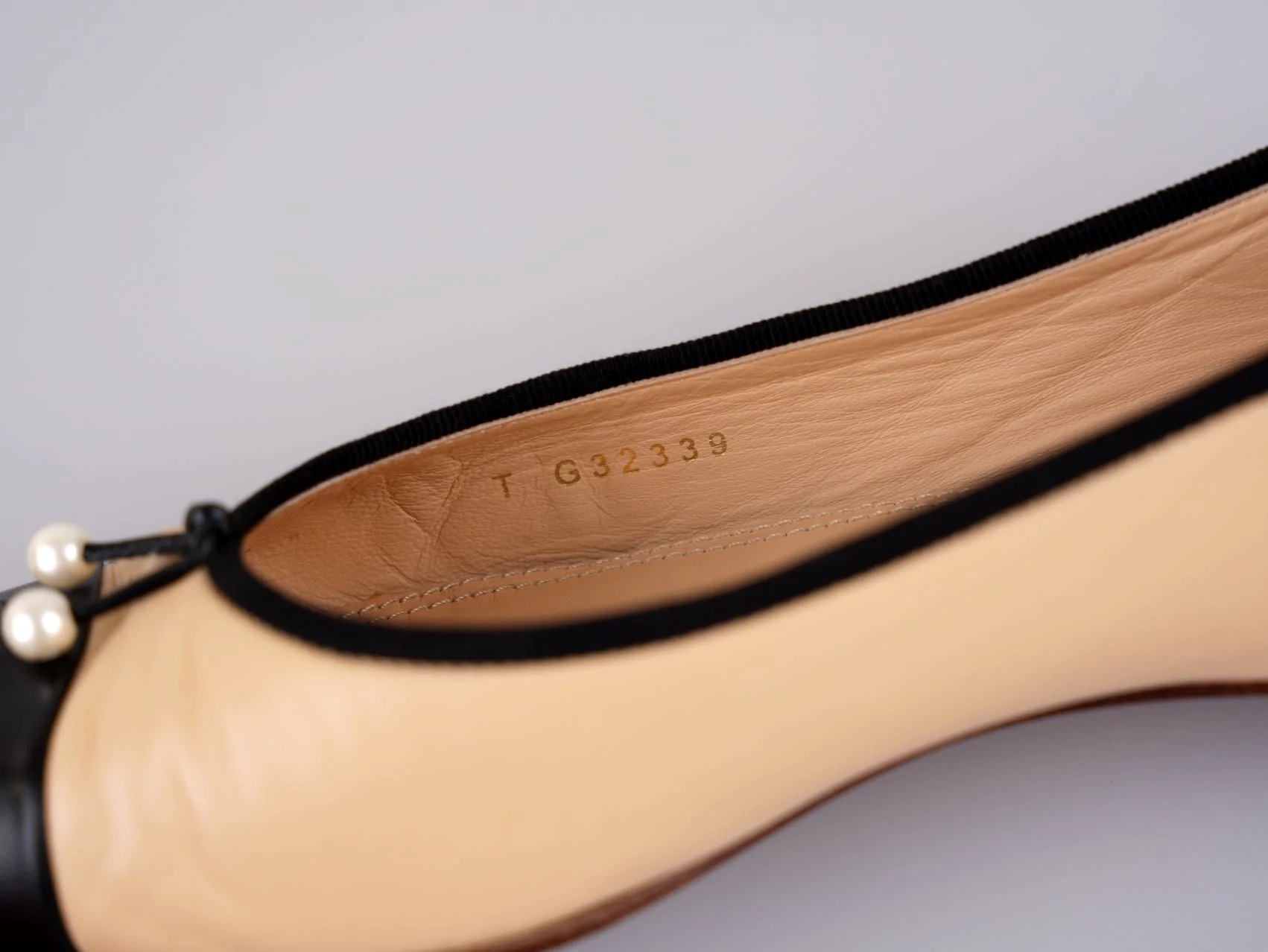 used-Chanel CC Lambskin Cap Toe Ballerinas with Pearls Beige/Black 38C-MILOURA