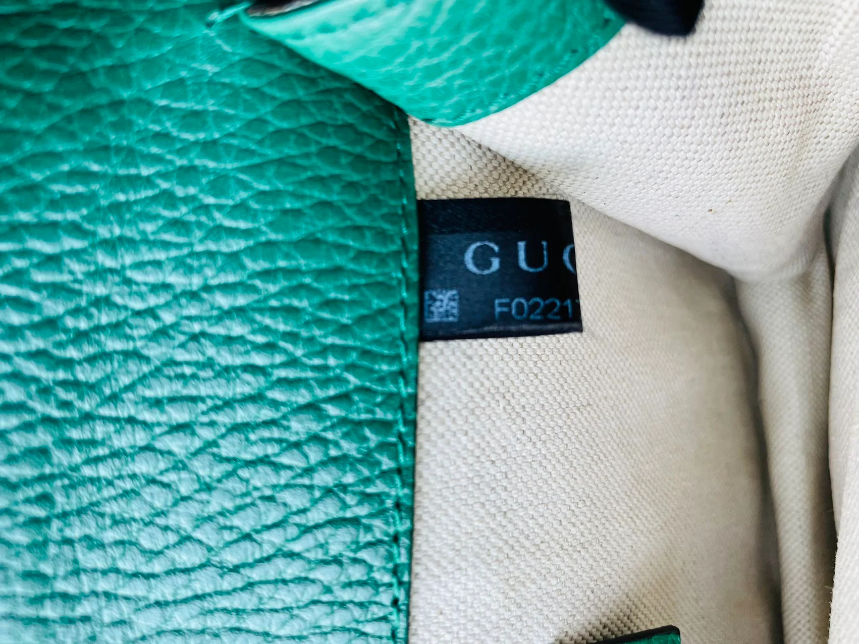 used-Gucci Dionysus mini bag in emerald green-MILOURA