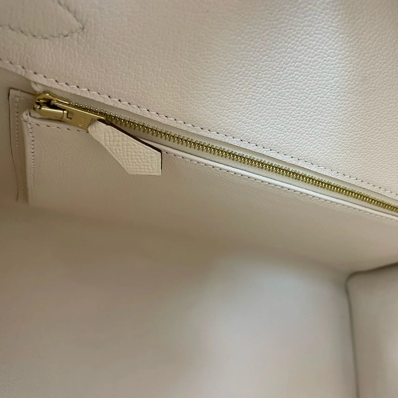 used-Hermes Birkin 30 sellier Bag In Nata Epsom Leather with Gold Hardware-MILOURA