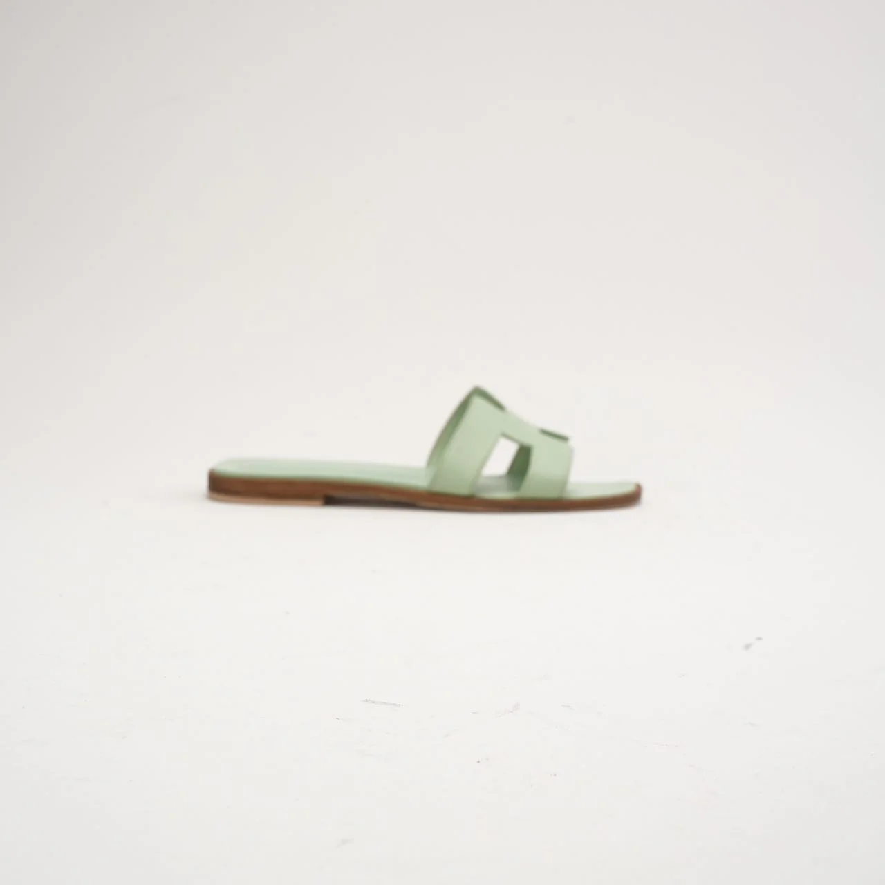 Hermes Vert Jade Epsom Leather Oran Sandals 38