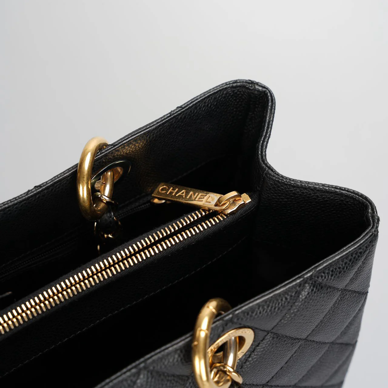 used-Chanel Black Grand Shopping Tote GST Bag in Caviar Leather with Gold Hardware-MILOURA