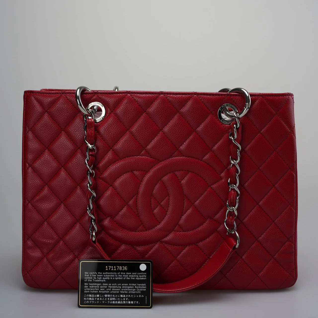 used-Chanel Grand Shopping Tote Red GST Bag in Caviar Leather with Silver Hardware Medium-MILOURA