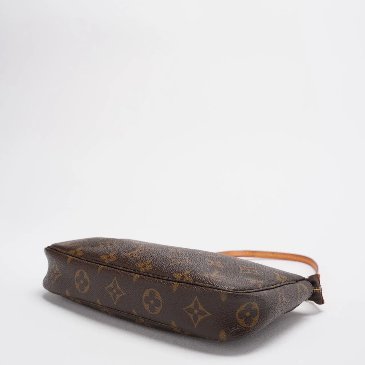Louis Vuitton Pochette Monogram Canvas Accessoires Pouch Brown