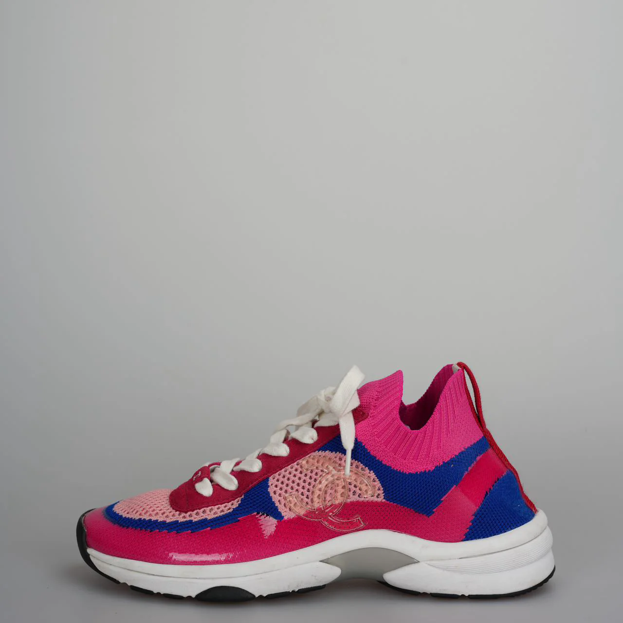 used-Chanel Fabric Suede Calfskin Stretch CC Sneakers Pink, Red and Blue Size 39-MILOURA