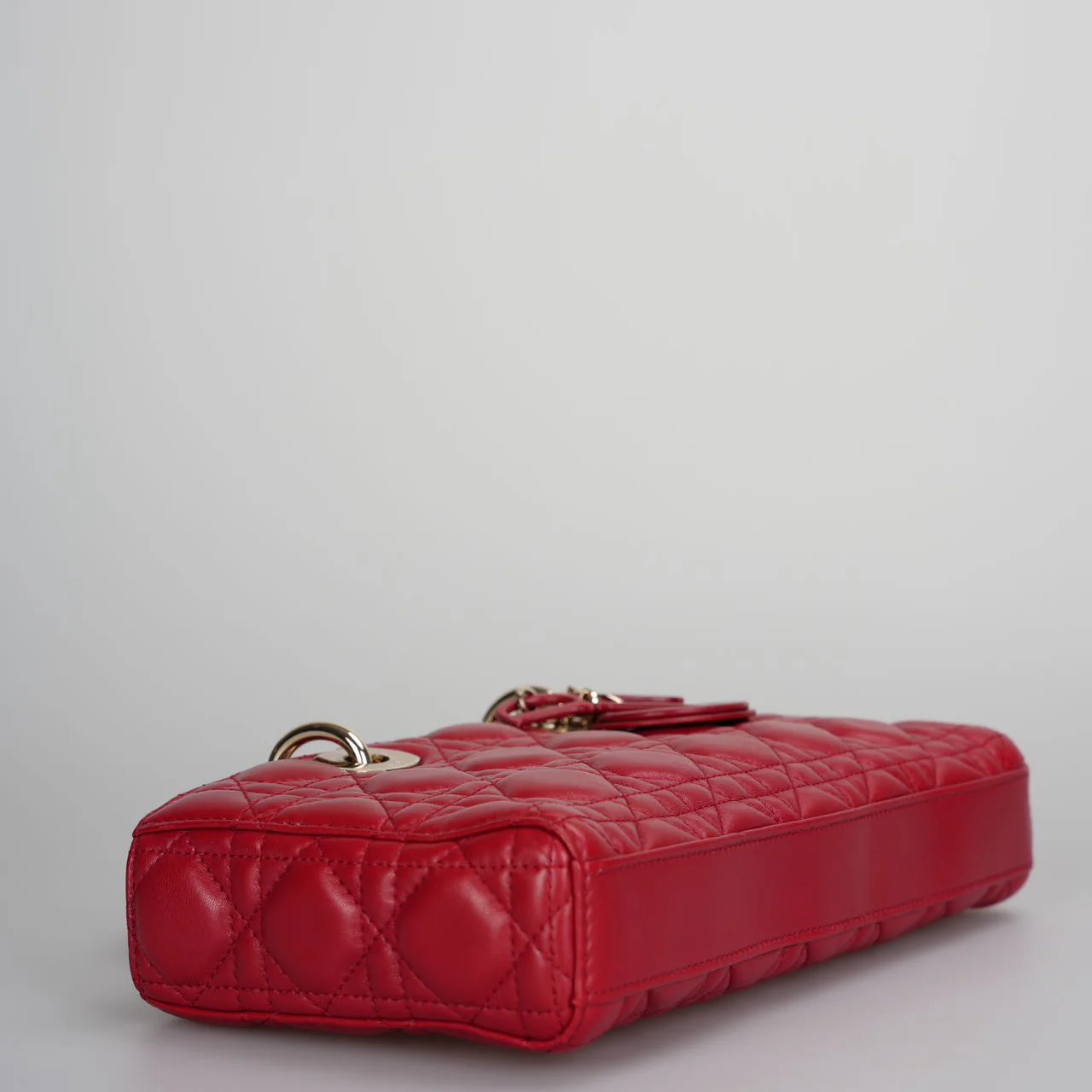used-Dior Red Medium Lambskin Cannage Lady D-Joy Bag-MILOURA