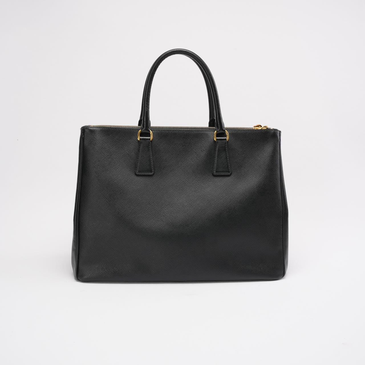 Prada Black Galleria Medium Galleria Zip Tote Saffiano Leather