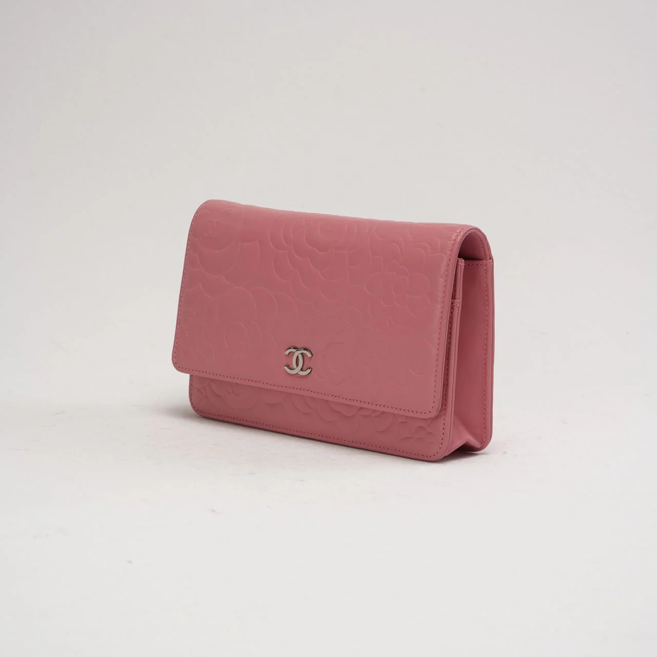 Chanel Timeless Camellia Wallet On Chain (WOC) Lamb Pink