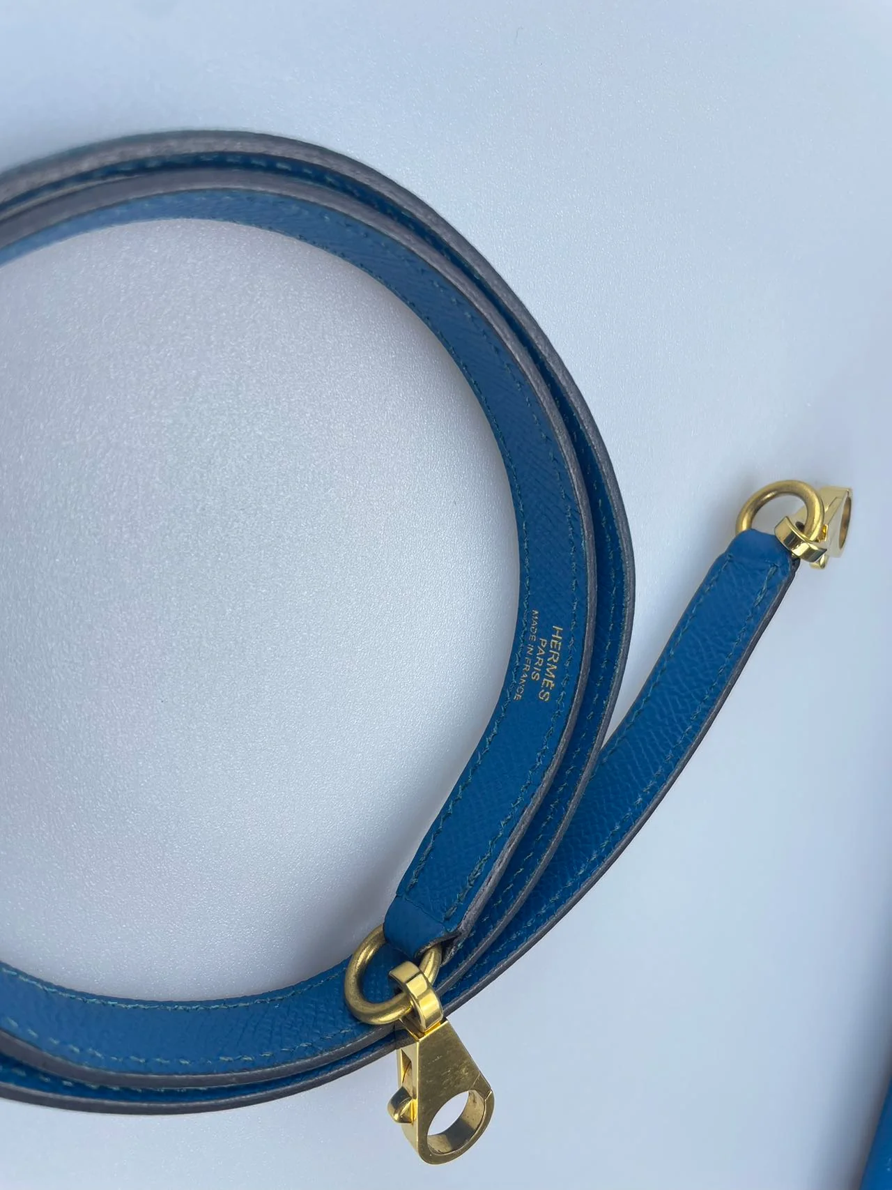 used-Hermes Kelly Sellier Bag 28cm In Blue Epsom Leather With Gold Hardware-MILOURA