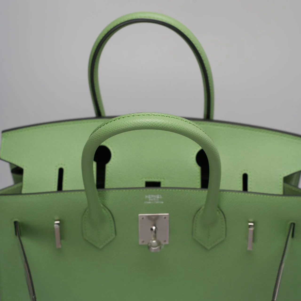 used-Hermes Birkin 30 Seiller Vert Avocado Green Epsom Leather with Palladium Hardware-MILOURA
