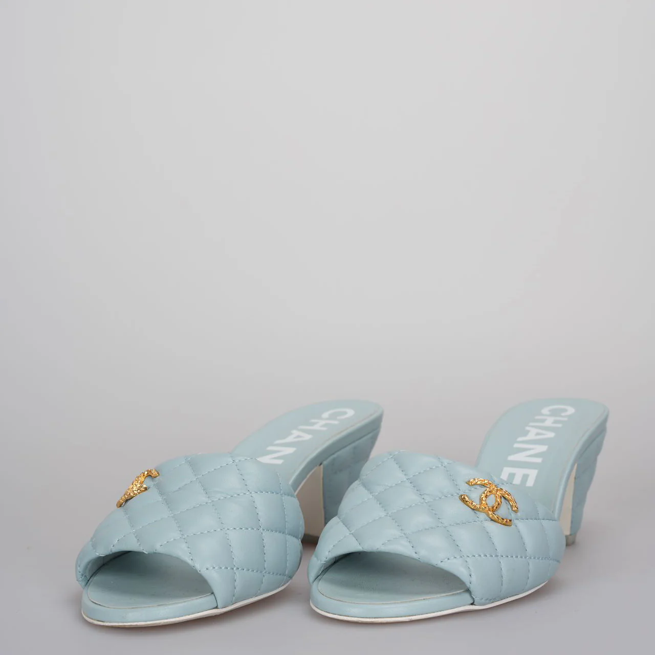 used-CHANEL Tiffany Blue Lambskin Quilted Textured CC Mules 38.5-MILOURA