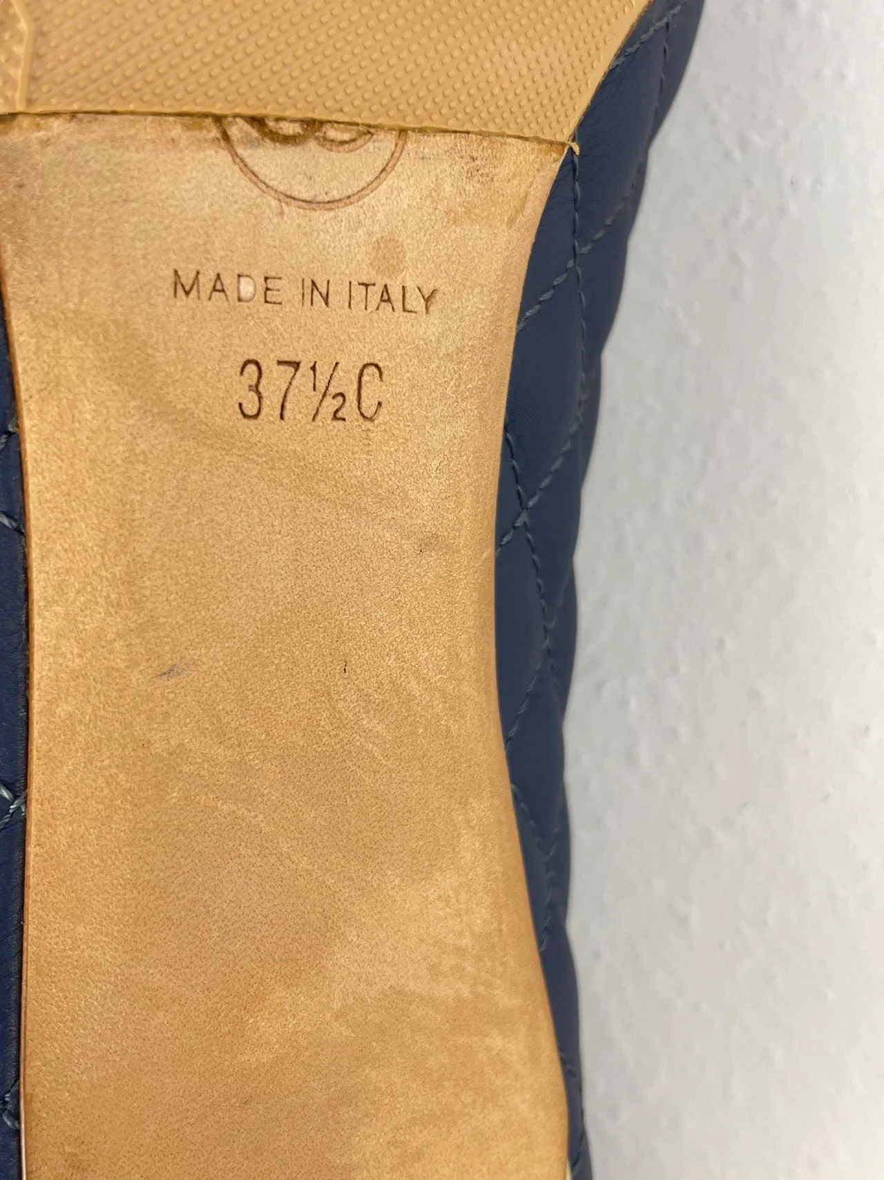 used-Chanel navy blackCalfskin Quilted Cap Toe Camellia Pumps 37.5 with Cc logo-MILOURA