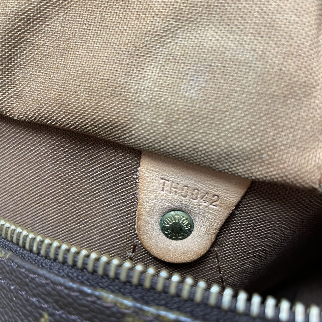 Louis Vuitton Vintage Damier Ebene Speedy 30 Brown 2002