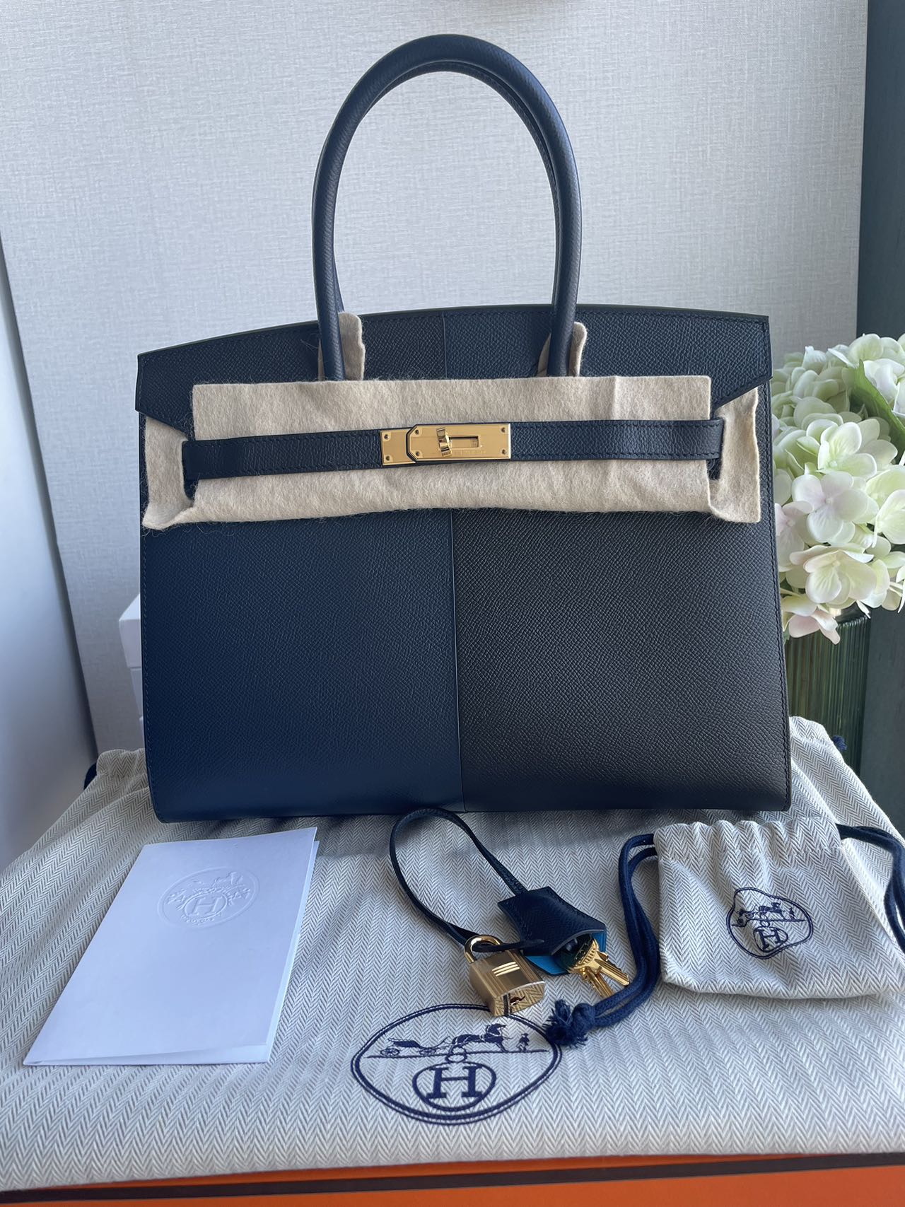 used-Hermes Birkin Bag 30 in Blue Indigo and Black Epsom Leather with Gold Hardware-MILOURA