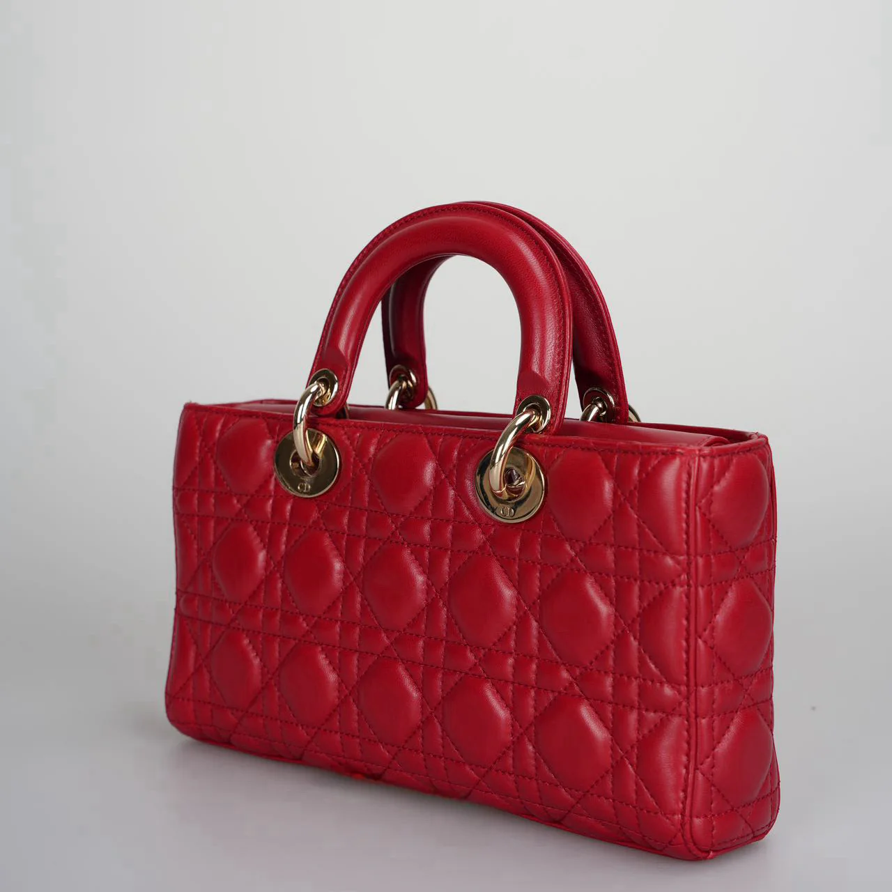 used-Dior Red Medium Lambskin Cannage Lady D-Joy Bag-MILOURA