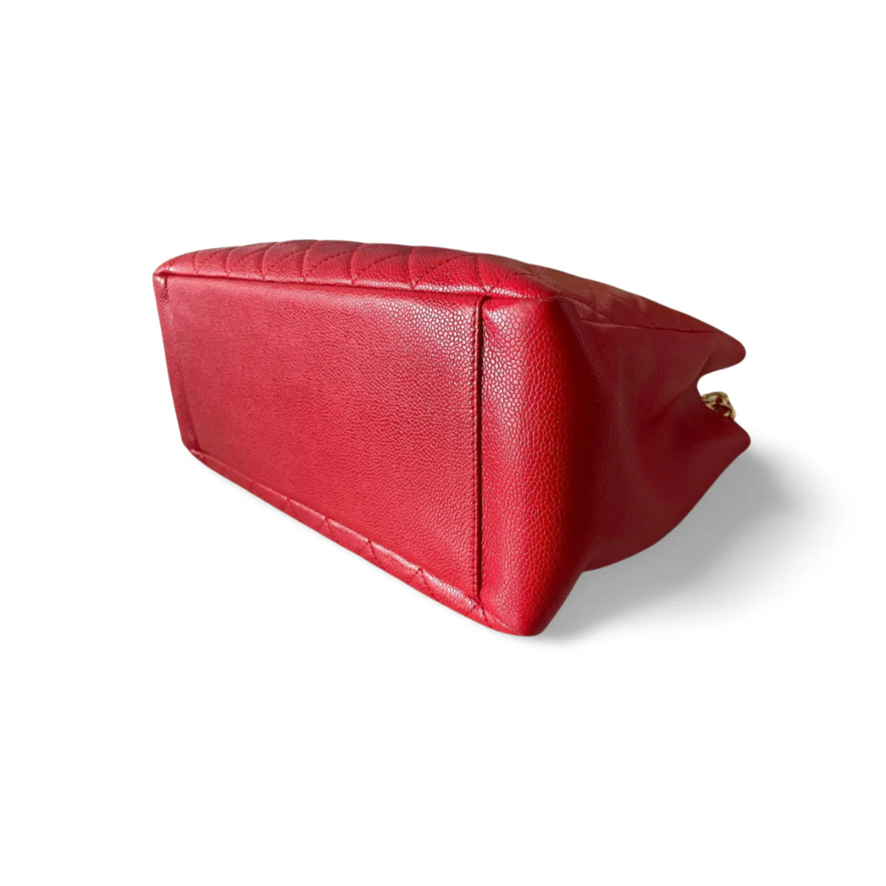 used-Chanel Red Medium Shopping Tote Bag with Gold Hardware-MILOURA