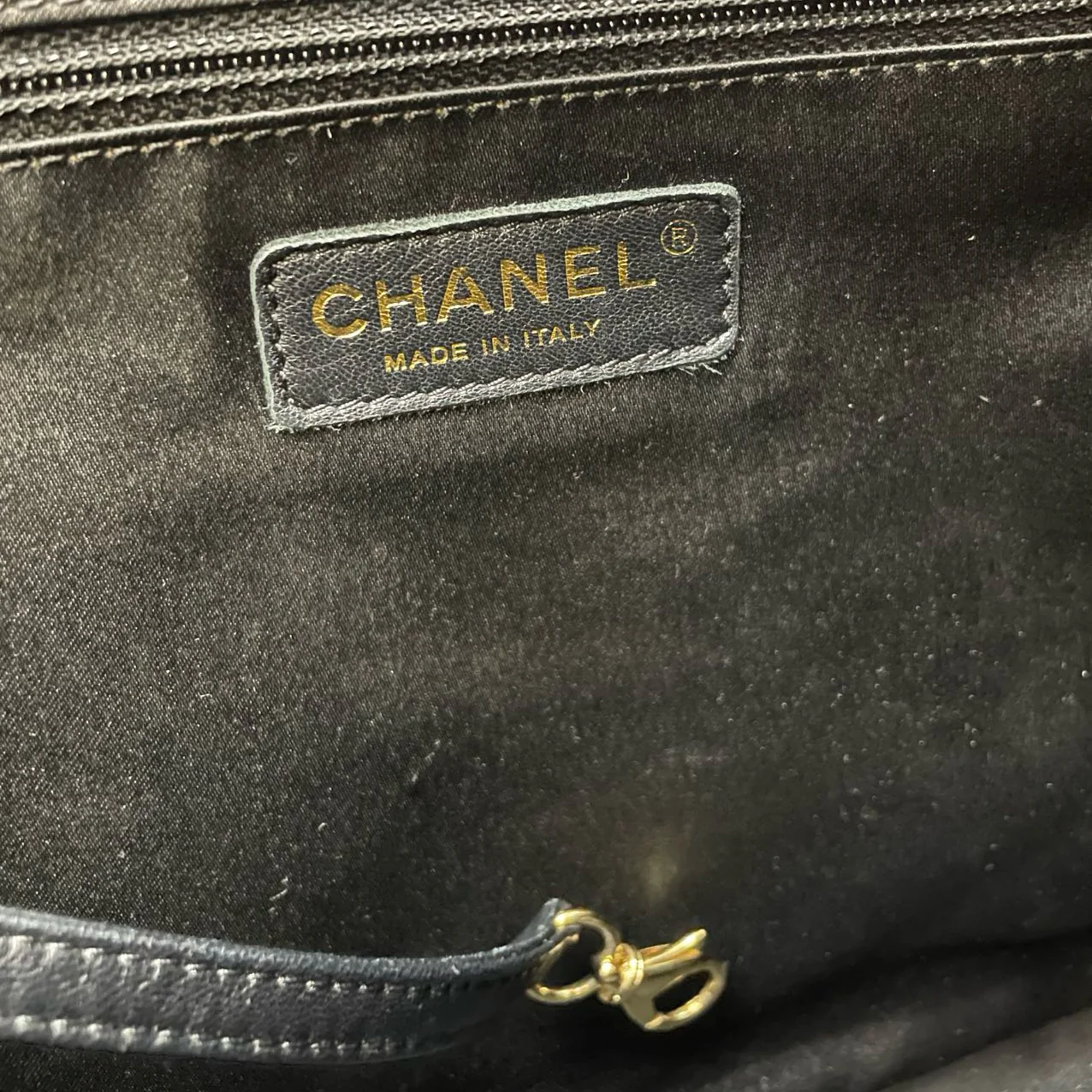 used-Chanel Large Black Grand Shopping XL GST Tote Bag in Caviar Leather with Gold Hardware-MILOURA