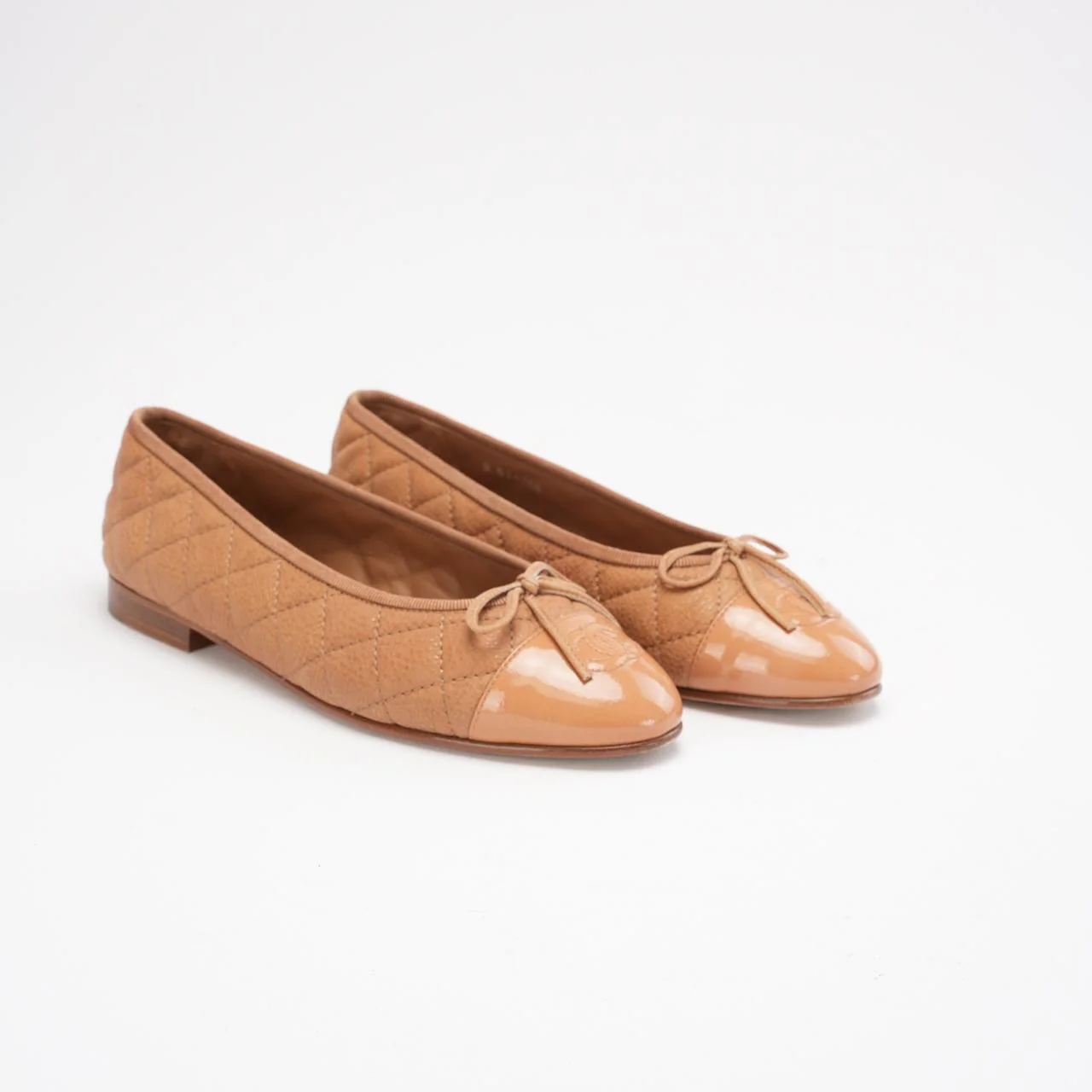 Chanel Brown Quilted Leather CC Bow Ballet Flats Size 37