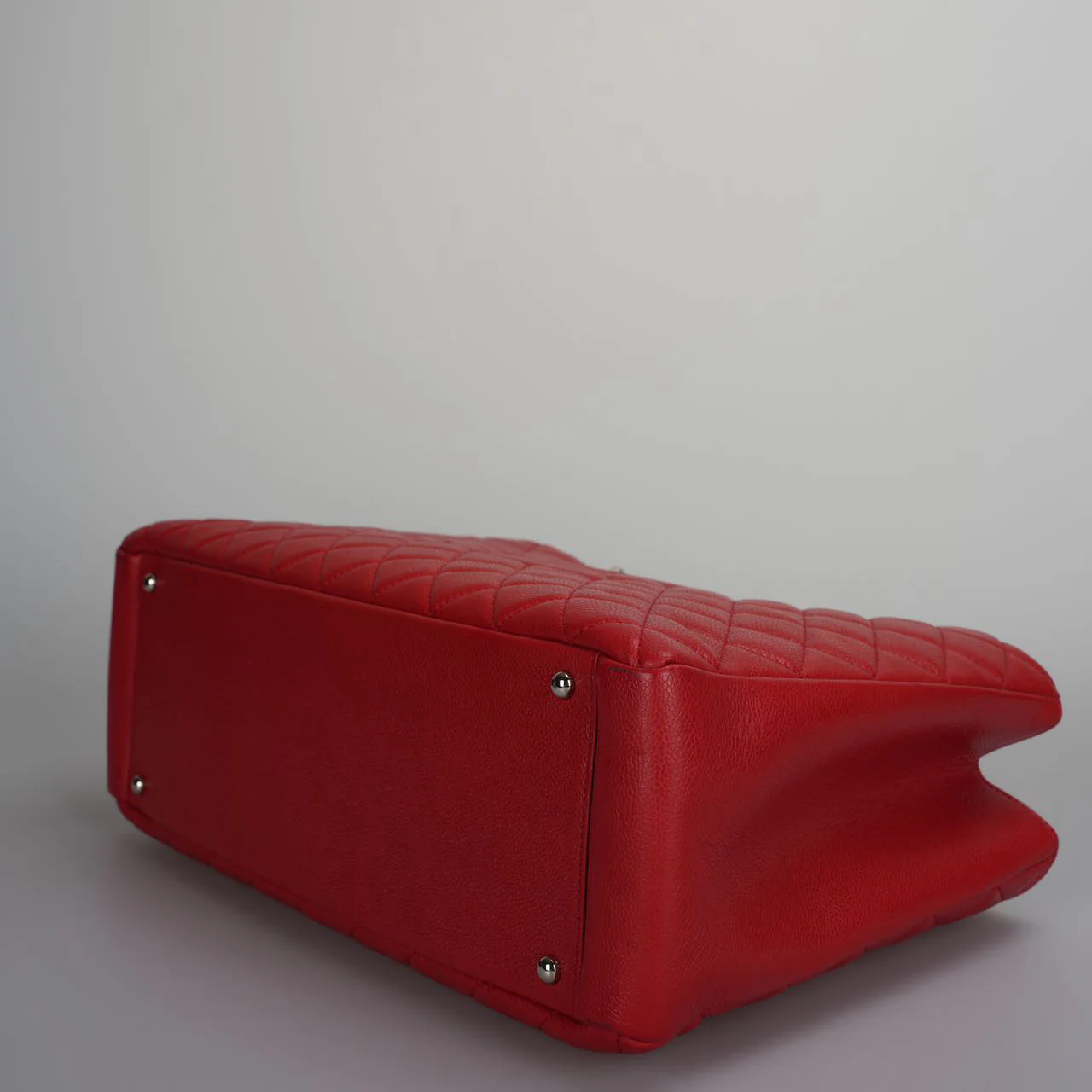 used-Chanel Large Grand Shopping Tote Red GST Bag in Caviar Leather with Silver Hardware XL size-MILOURA