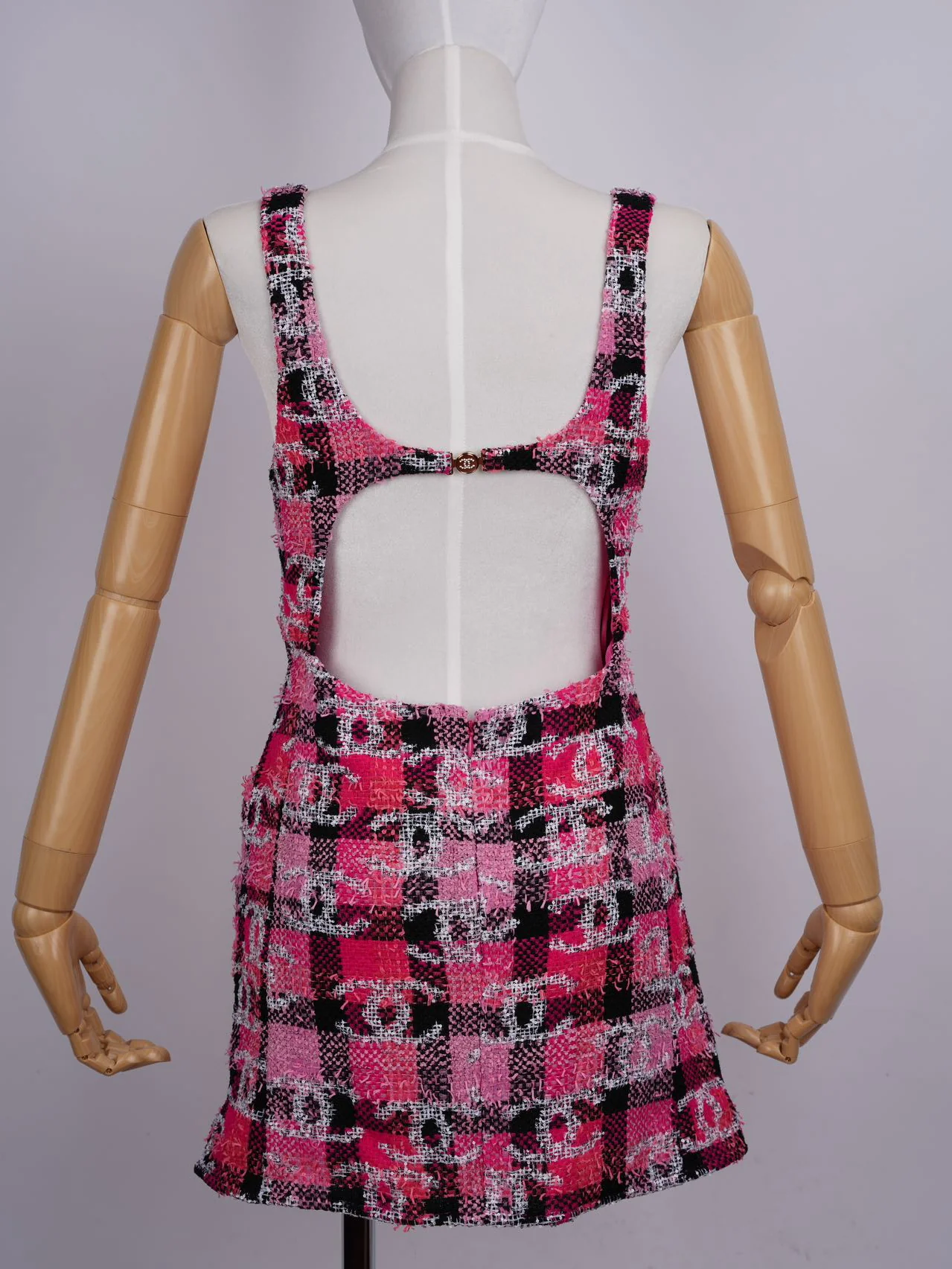 used-Chanel Coco Beach Mini Dress Tweed Pink Black Size 38-MILOURA