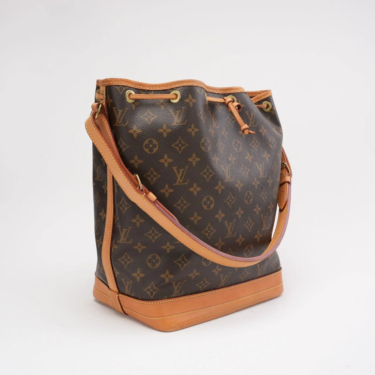Louis Vuitton Monogram Noè GM Shoulder Bag 2012