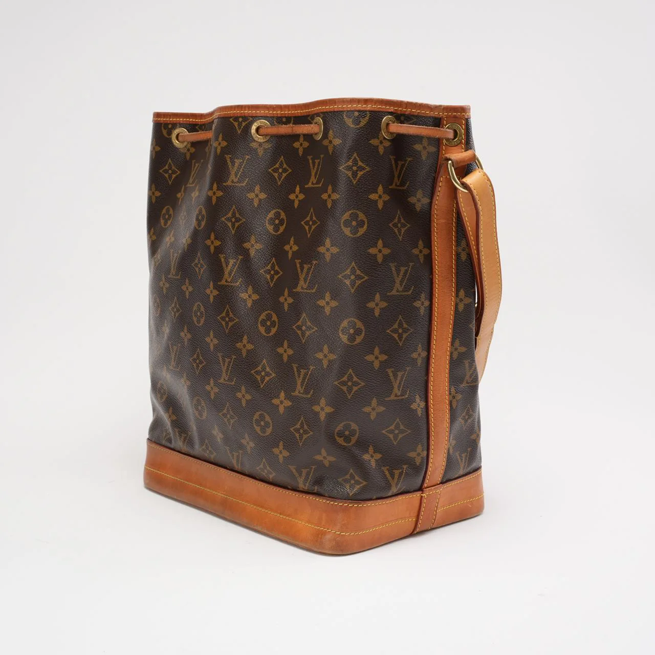 Louis Vuitton Noé Grand Monogram Canvas