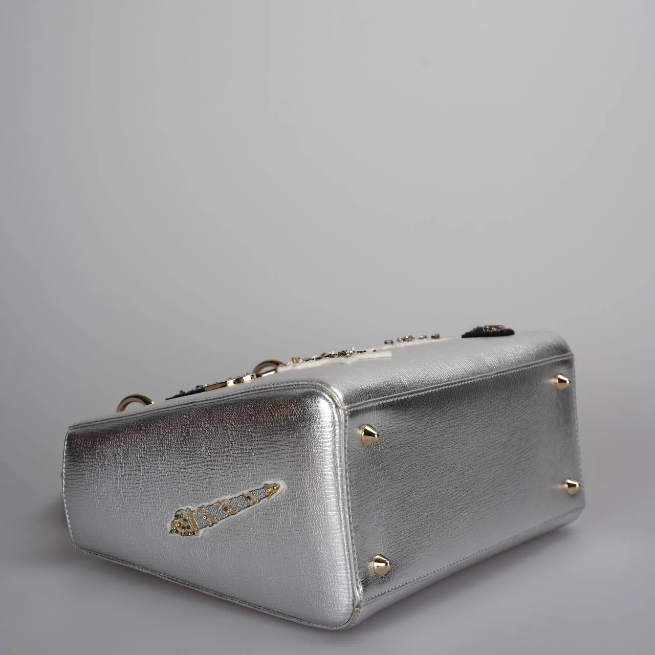 used-Christian Dior Leather Lady Dior Shoulder Bag in Silver-MILOURA